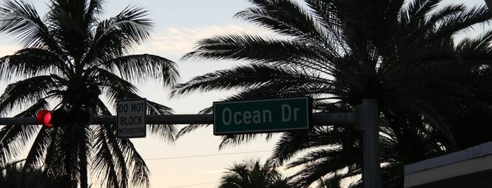 Ocean Drive is one of American dream.