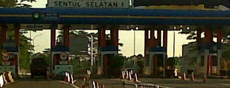 Gerbang Tol Sentul Selatan 2 is one of Non Exhibition Area!.