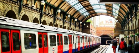 Notting Hill Gate London Underground Station is one of Venues in #Landlordgame part 2.