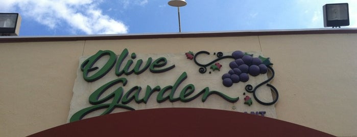 Olive Garden is one of Yessikaさんのお気に入りスポット.
