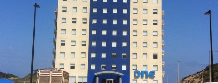 One Hoteles is one of Kochi'nin Beğendiği Mekanlar.