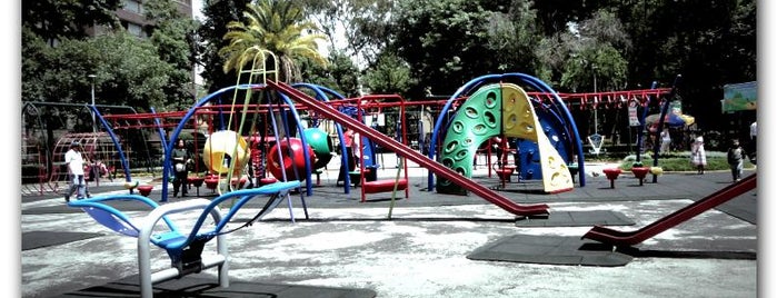 Parque Acacias is one of Tempat yang Disukai Julio César.