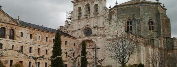 Monasterio La Vid is one of Locais curtidos por Endika.