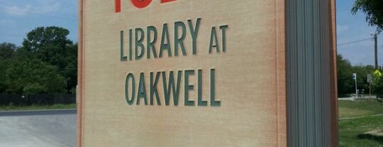 Tobin Library at Oakwell is one of Tempat yang Disukai Kelsey.
