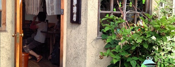 カエルヤ珈琲店 is one of 札幌のカフェ.