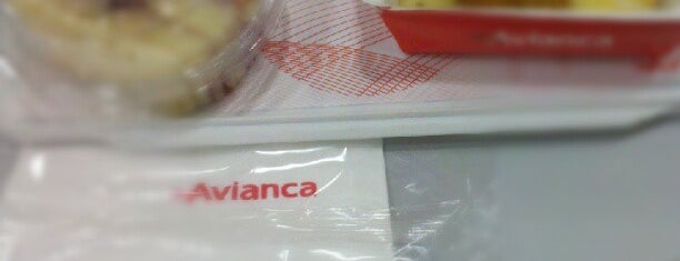 Avianca is one of Fernandoさんのお気に入りスポット.