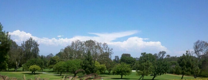 Palos Verdes Golf Club is one of Tempat yang Disukai Alexandra.
