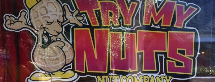 Try My Nuts Nut Company is one of Lugares guardados de Kate.