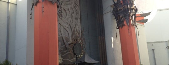 TCL Chinese Theatre is one of Quest's Places.