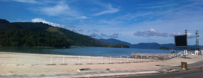 Ilha Tapera is one of Guide to Angra dos Reis best spots.