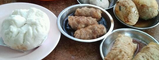 Restoran Wai Kee Dim Sum 德昌饱饺茶餐室 is one of 半山芭 (Pudu).