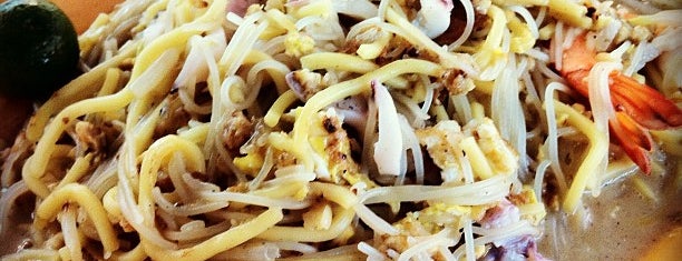 Blue Star Fried Hokkien Mee is one of Hawker-Centred (3).