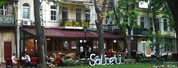 Сальери / Salieri is one of Tempat yang Disukai Lena.