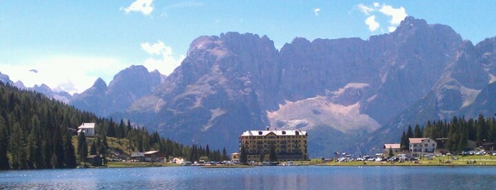 Lago di Misurina is one of to do together II..