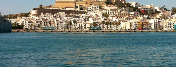 Calma | Bistro & Bar is one of Ibiza.