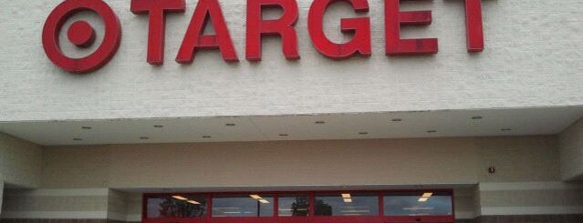 Target is one of สถานที่ที่ Ryan ถูกใจ.