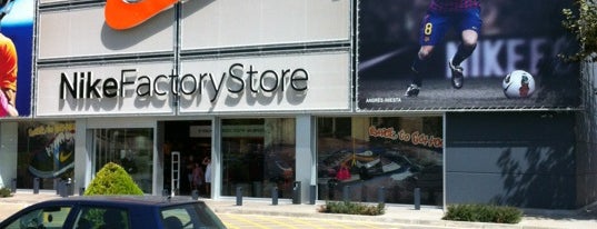 Nike Factory Store is one of WeRunBarcelona.