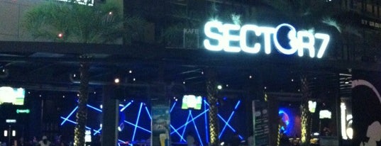 Sector 7 is one of ꌅꁲꉣꂑꌚꁴꁲ꒒さんの保存済みスポット.