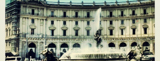 Piazza della Repubblica is one of Lugares donde estuve en el exterior 2a parte:.