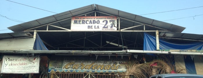 Mercado De La 27 is one of Lugares favoritos de León.