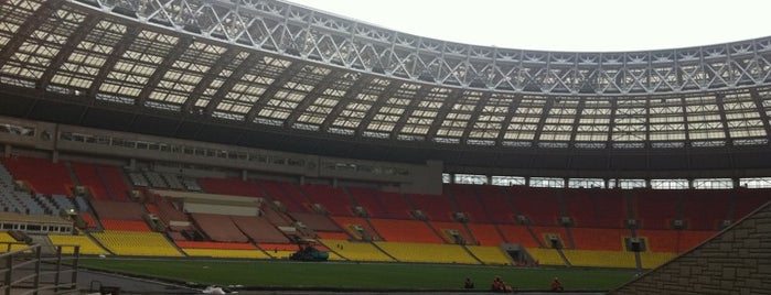 Luzhniki Stadium is one of Стадионы.