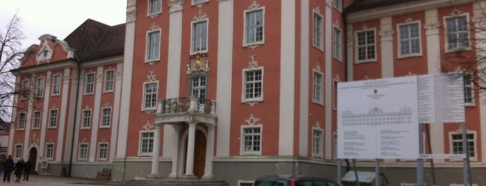 Neues Schloss is one of Konstanz 2014.