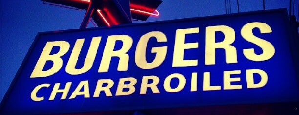 Astro Burger is one of LA TODO.