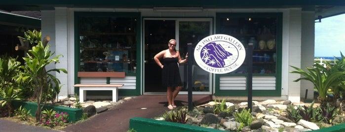 Na Pali Art Gallery And Coffee House is one of North Shore: Hanalei & PrinceVille.