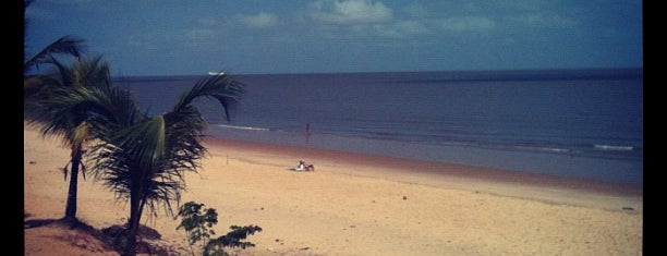 Praia do Chapéu Virado is one of Tempat yang Disukai Eduardo.