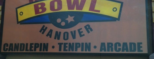 Boston Bowl - Hanover is one of สถานที่ที่ icelle ถูกใจ.