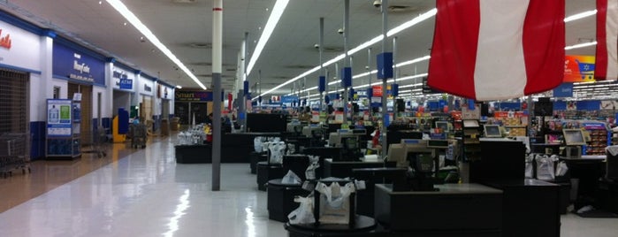 Walmart Supercenter is one of สถานที่ที่บันทึกไว้ของ Alda.