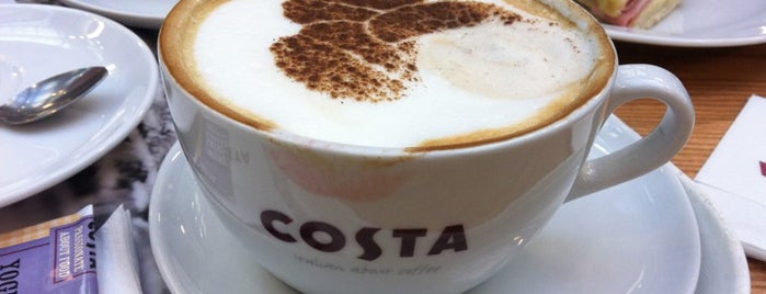 Costa Coffee is one of Petra'nın Beğendiği Mekanlar.