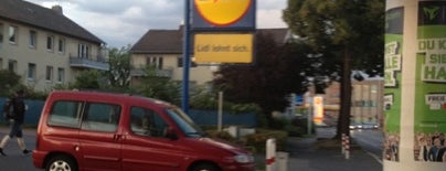 Lidl is one of Mahmut Enesさんのお気に入りスポット.