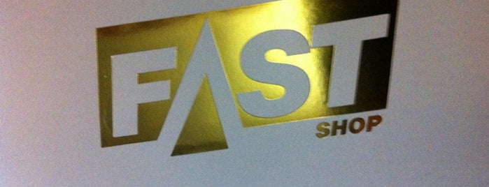 Fast Shop is one of สถานที่ที่ Alexandre Arthur ถูกใจ.