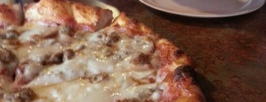 Pizza by the Pound is one of Channingさんのお気に入りスポット.