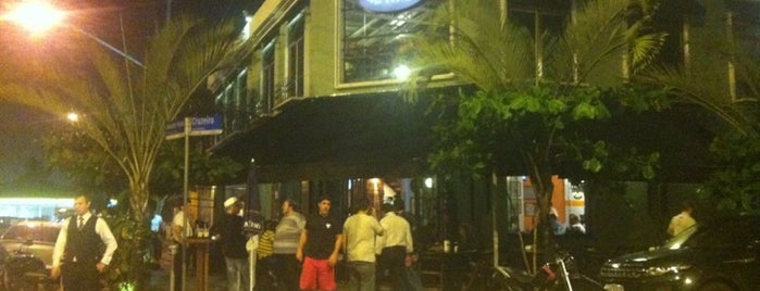 Cruzeiro's Bar is one of George : понравившиеся места.