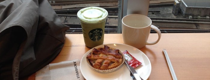 Starbucks is one of Steevさんのお気に入りスポット.