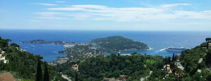 Corniche d'Or – Col de Villefranche is one of Tempat yang Disukai Matthew.