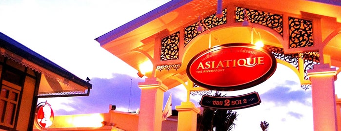 Asiatique The Riverfront is one of Must have to travel in Bangkok (เที่ยวรอบกรุงเทพฯ).