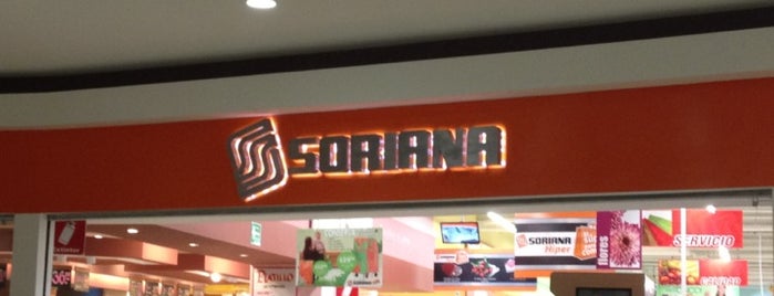 Soriana Hiper is one of Elvaさんのお気に入りスポット.