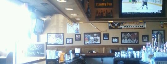Center Ice Sports Bar & Grill is one of Sabres Bars.