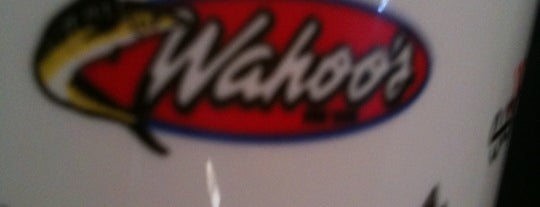 Wahoo's Fish Taco is one of Tempat yang Disukai Christina.
