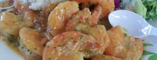 Blue Water Shrimp & Seafood is one of 하와이 여행 준비 - Oahu.