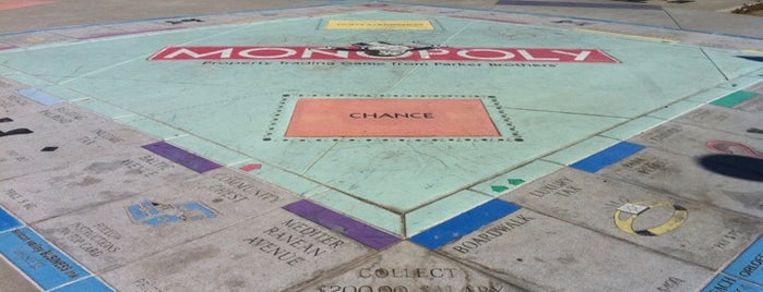 Monopoly in the Park is one of Quirky Landmarks USA.