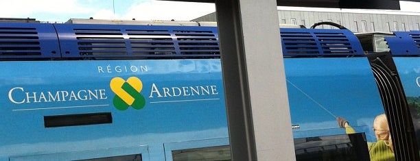Gare SNCF de Champagne-Ardenne TGV is one of Locais curtidos por Ana Beatriz.