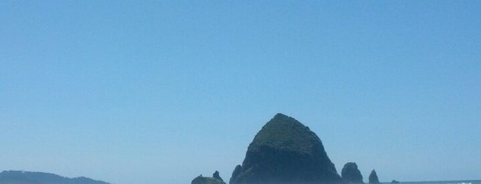 City of Cannon Beach is one of Portland.