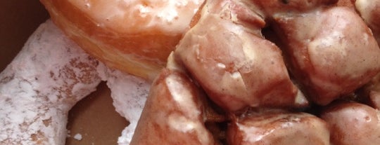 Glazed Gourmet Doughnuts is one of Charleston, SC 2014.