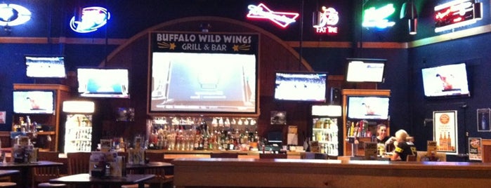 Buffalo Wild Wings is one of Must-visit Food in Grand Forks.