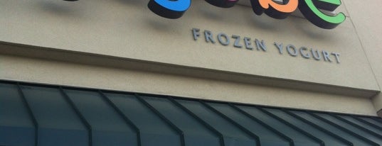Jujube Frozen Yogurt is one of Orte, die Judah gefallen.