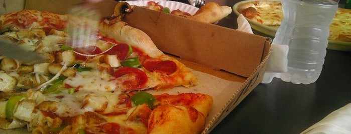 Primavera's Pizza Bistro is one of Yummy Foods.